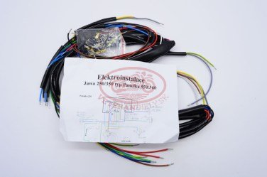 elektroinstalacia-jawa-panelka-regulator-v-schranke